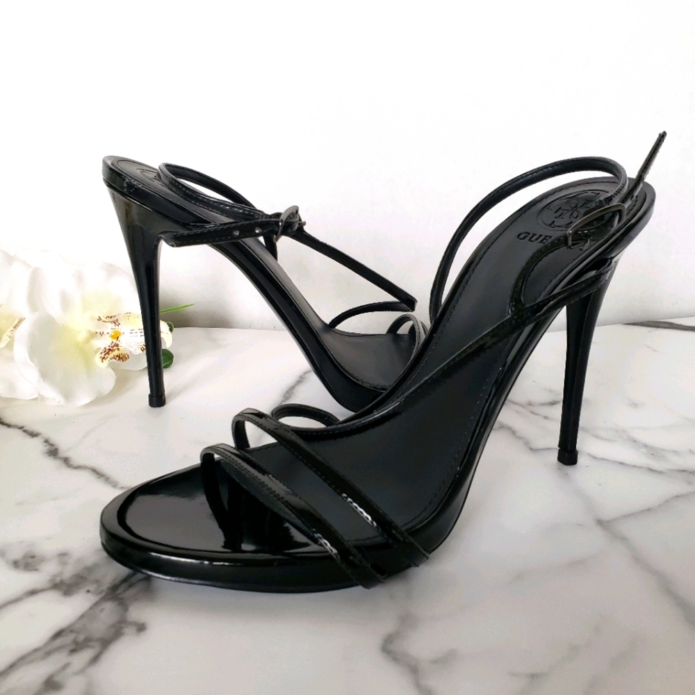 GUESS Tilda Buckle Ankle Strap Sandals
